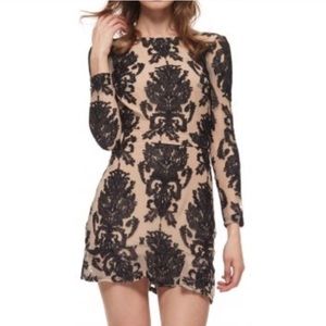 ✨For love and lemons San Marcos Mini Dress